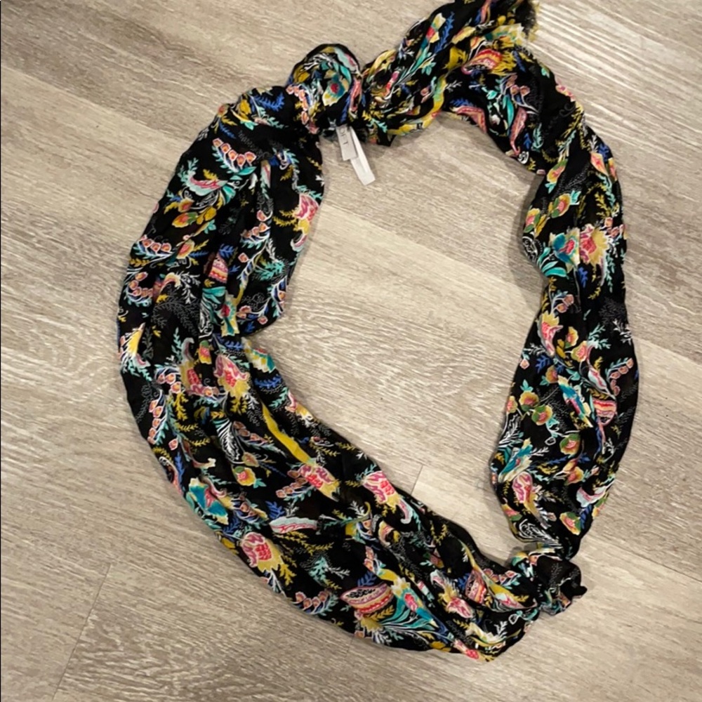 Loft scarf!
